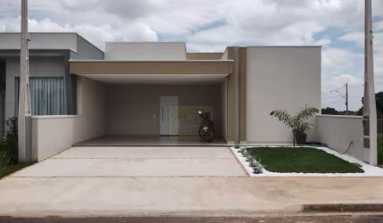 Casa / Sobrado em Condomínio no Residencial Resedas em Holambra