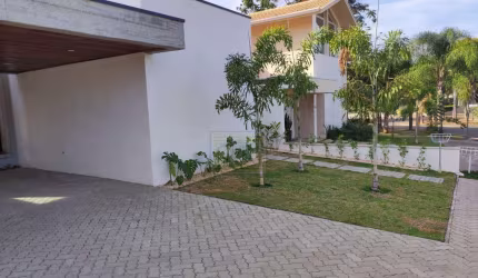 Casa / Sobrado em Condomínio no Residencial Flor D Aldeia em Holambra