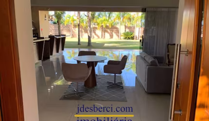 Casa / Sobrado em Condomínio no Palm Park em Holambra