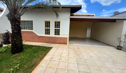 Casa / Sobrado no Jardim das Tulipas em Holambra