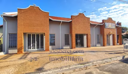 Conj. Comercial / Sala no Jardim Morada das Flores em Holambra