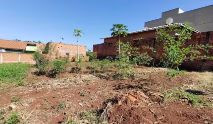Terreno / Lote no Moinho Residencial em Holambra