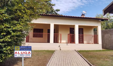 Casa / Sobrado no Jardim Holanda em Holambra