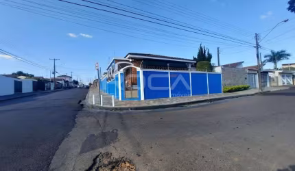 Casas à venda na Vila Boa Vista, São Carlos: 3 dormitórios, suíte, armários, garagem