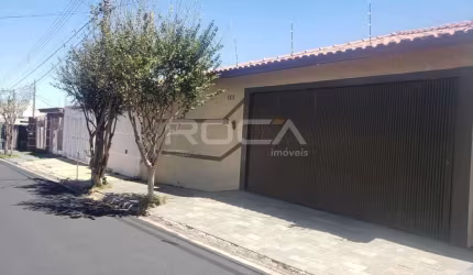 Venda de Casas / Padrão na cidade de São Carlos