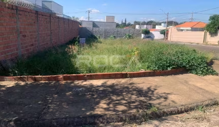 Terreno à venda no Jardim Embaré, São Carlos - Oportunidade única de investimento!