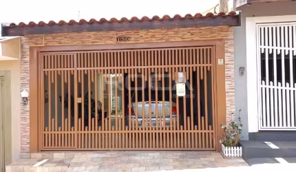 Venda de Casas / Padrão na cidade de São Carlos