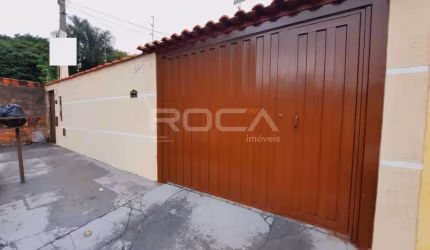 Casa com 3 quartos à venda na Rua Francisco Crestana, 659, Vila Nossa Senhora de Fátima, São Carlos, 230 m2 por R$ 350.000