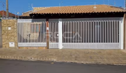 Venda de Casas / Padrão na cidade de São Carlos