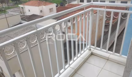 Apartamento de 2 dormitórios com armários na Vila Celina, São Carlos