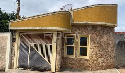 Charmosa casa à venda em Vila Brasília, São Carlos