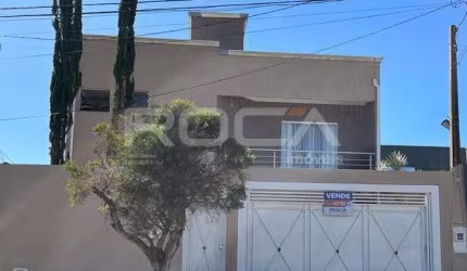 Sobrado à venda no Jardim Embaré, São Carlos - 3 dormitórios e 4 garagens