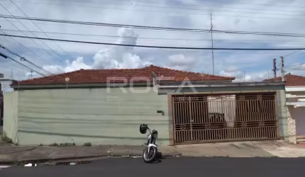 Venda de Casas / Padrão na cidade de São Carlos
