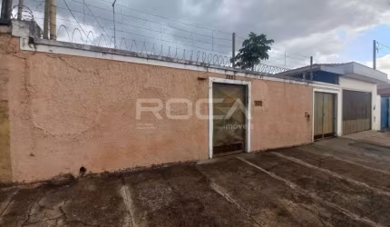 Venda de Casas / Padrão na cidade de São Carlos