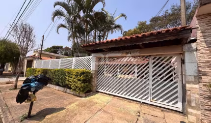 Casa à venda no bairro Douradinho em São Carlos