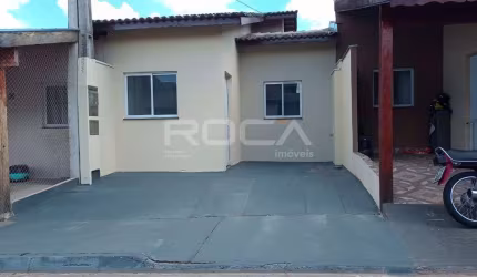 Casa no Condomínio Jardim Tangará: conforto e segurança em São Carlos