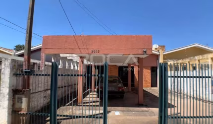 Casa Comercial à Venda e Locação no Jardim São Carlos, São Carlos