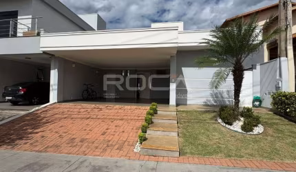 Casa à venda com 3 dormitórios no Condomínio Quebec em São Carlos