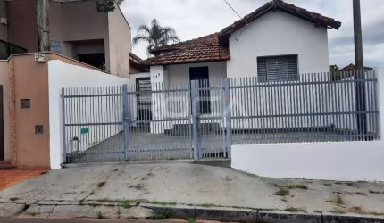 Casa à venda e locação na Vila Costa do Sol, São Carlos - 2 dormitórios, garagem, e muito mais!