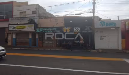 Predio para comercio e residencia na Avenida Sao Carlos