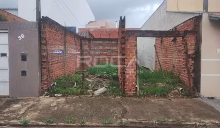 Terreno à venda em Azulville 2, São Carlos - Oportunidade única para construir a casa dos seus sonhos!