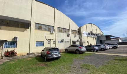 Barracão / Galpão / Depósito para alugar na Av. DR. HEITOR JOSE REALI, 113, Distrito Industrial Miguel Abdelnur, São Carlos, 4302 m2 por R$ 100.001