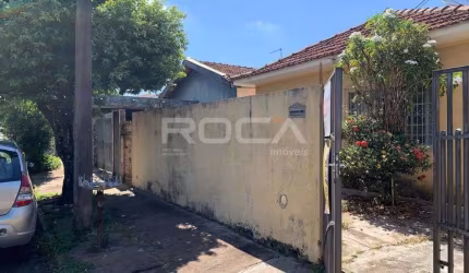 Casa com 2 quartos à venda na Rua Paulo de Campos, 170, Vila São José, São Carlos, 186 m2 por R$ 470.000
