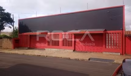Barracão / Galpão / Depósito à venda na Rua Cesar Dacorso Filho, 594, Vila Carmem, São Carlos, 250 m2 por R$ 550.000