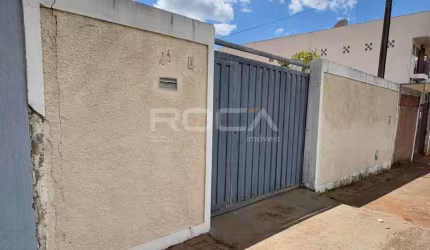 Casa padrão à venda em São Carlos - Vila Monteiro, 2 suítes e 2 garagens