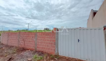 Oportunidade imperdível! Terreno padrão à venda em Residencial Arcoville, São Carlos