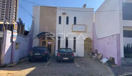 Prédio Comercial no Centro de São Carlos - Venda e Locação!