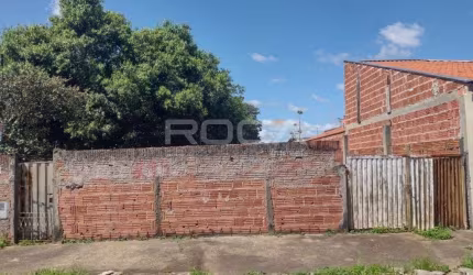 Venda de Terreno / Padrão na cidade de São Carlos