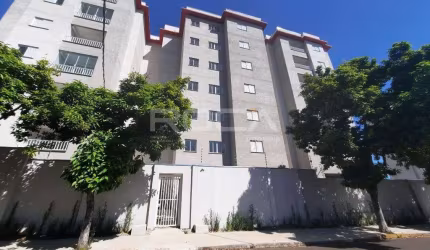 Venda de Apartamentos / Padrão na cidade de São Carlos