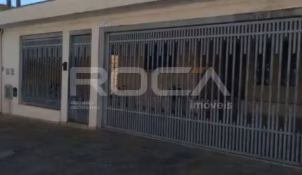 Linda Casa Padrão com 3 Dormitórios na Vila Boa Vista, São Carlos