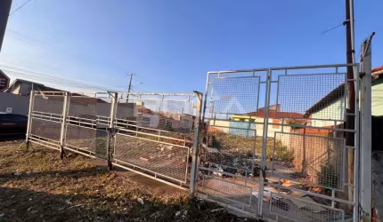 Terreno à venda na Vila Prado, São Carlos: oportunidade única de investimento!