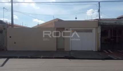 Casa com 2 quartos à venda na Rua Maestro Adolpho Raimundo Caputo, 175, Vila Boa Vista, São Carlos, 174 m2 por R$ 372.000