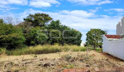 Venda de Terreno / Lote na cidade de São Carlos