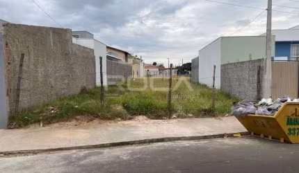 Venda de Terreno / Padrão na cidade de São Carlos