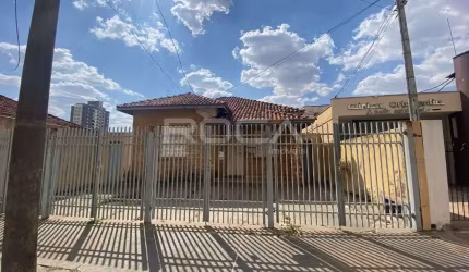 Venda de Casas / Padrão na cidade de São Carlos