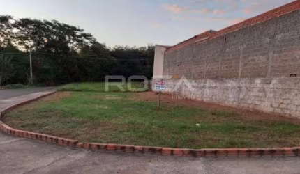 Terreno à venda no Prolongamento Jardim das Torres, São Carlos - Ótima localização!