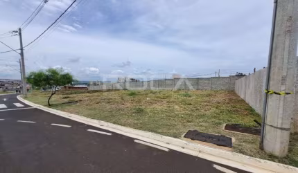 Terreno à venda em condomínio exclusivo no Parque Faber Castell II, São Carlos