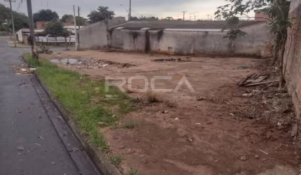 Terreno à venda na Rua Benedito Faria de Godoi, Jardim Social Presidente Collor, São Carlos por R$ 128.000