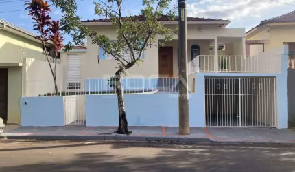 Venda de Casas / Padrão na cidade de São Carlos