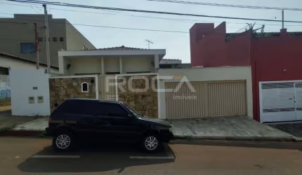 Venda de Casas / Padrão na cidade de São Carlos