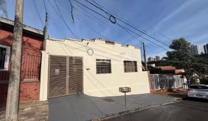 Casa padrão à venda e locação no Jardim São Carlos, São Carlos