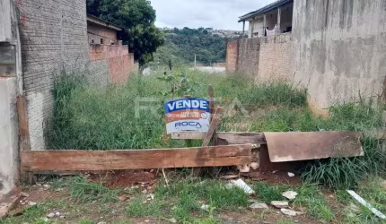 Terreno à venda na Rua José Galucci, 1686, Cidade Aracy, São Carlos por R$ 85.000