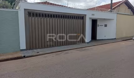 Casa à venda no Rancho Velho, São Carlos: 3 dormitórios, suíte, armários planejados