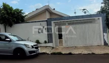 Casa com 2 quartos à venda no Centro, São Carlos , 212 m2 por R$ 600.000