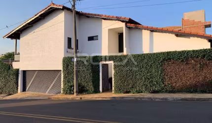 Casa à venda no Recreio dos Bandeirantes em São Carlos - 3 dormitórios, suíte e 4 vagas de garagem!