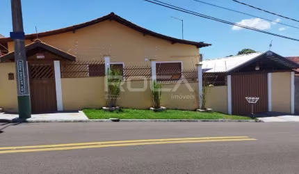 Venda de Casas / Padrão na cidade de São Carlos